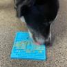 Mata do lizania roz.S Surf niebieska      Surf Up Design Emat small SODA PUP