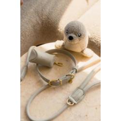 Foczka zabawka soft blush FUZZYARD