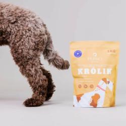 Karma sucha tłoczona na zimno - królik    - psy dorosłe średnie i duże rasy 1 kg PERRO